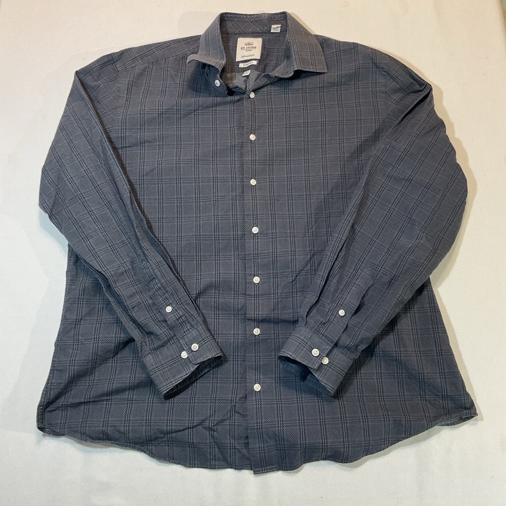 Ben Sherman Long Sleeve Dark Gray 3 Stripe pattern Size 17 34/35 Slim Fit Strech